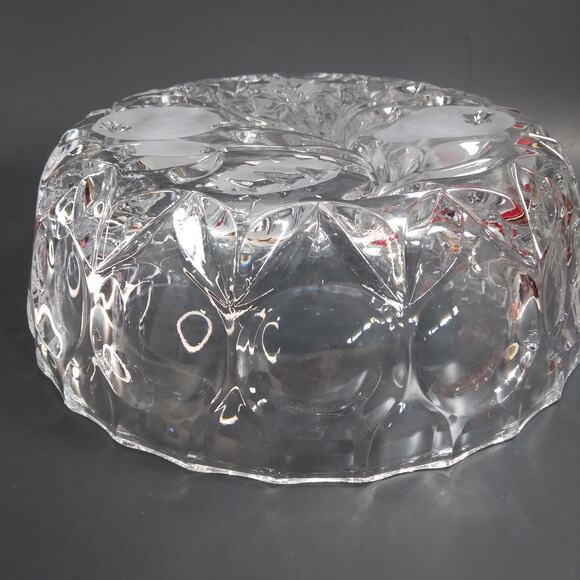 Crystal Cut Glass Fruit Serving Bowl 8.5" Frosted Fruit Pattern Centerpiece MCM - Picture 7 of 10